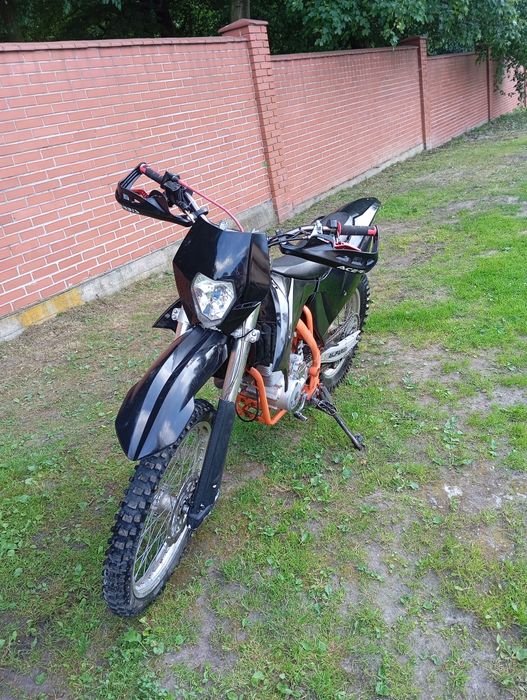 Sprzedam Cross alfarad 250