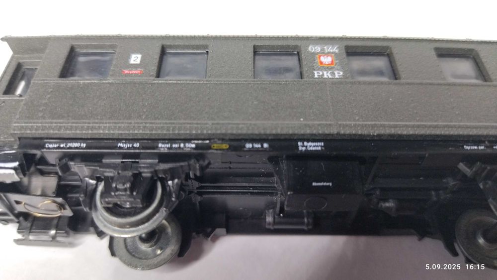 Model wagonu osobowego Bi, 2 osiowy, skala H0 (1:87)