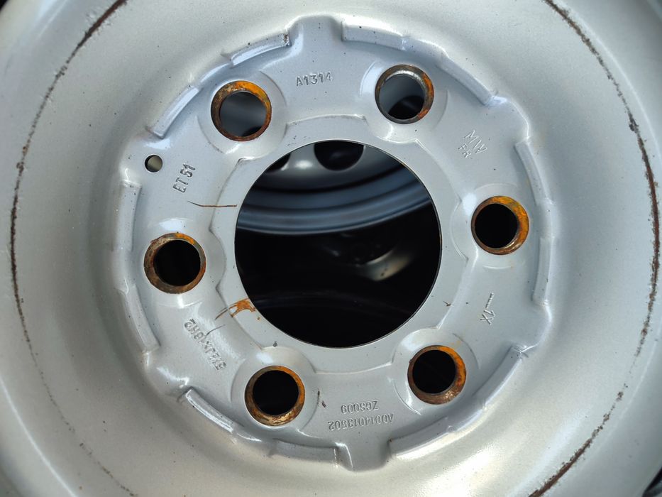 Диски Спрінтер/Крафтер R16/6×130/5.5J/ET51/DIA84.1мм ;гарний комплект!