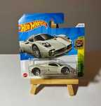 Hot wheels Pagani Utopia