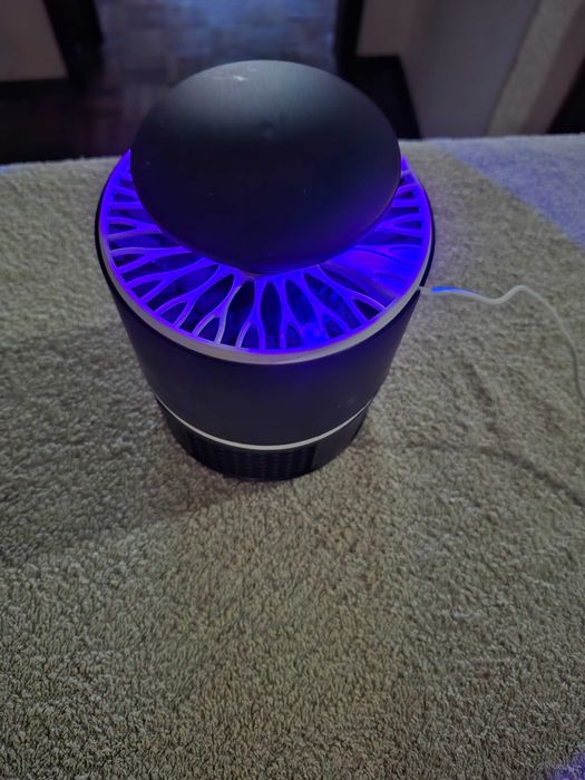 Mata mosquitos electrónico