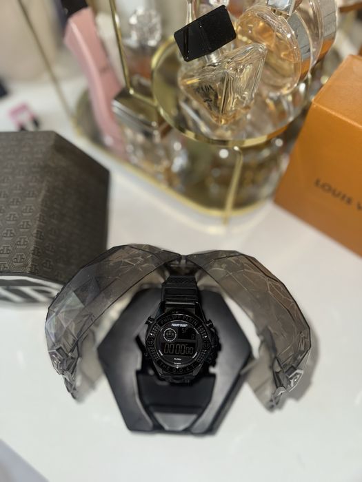 Zegarek cyfrowy meski Philipp Plein Starfire The Goat black PP