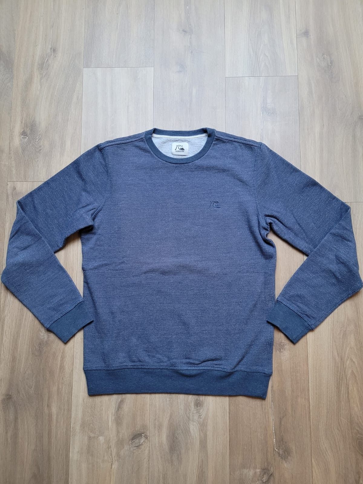 Quiksilver r. S bluza sweatshirt stan bardzo dobry