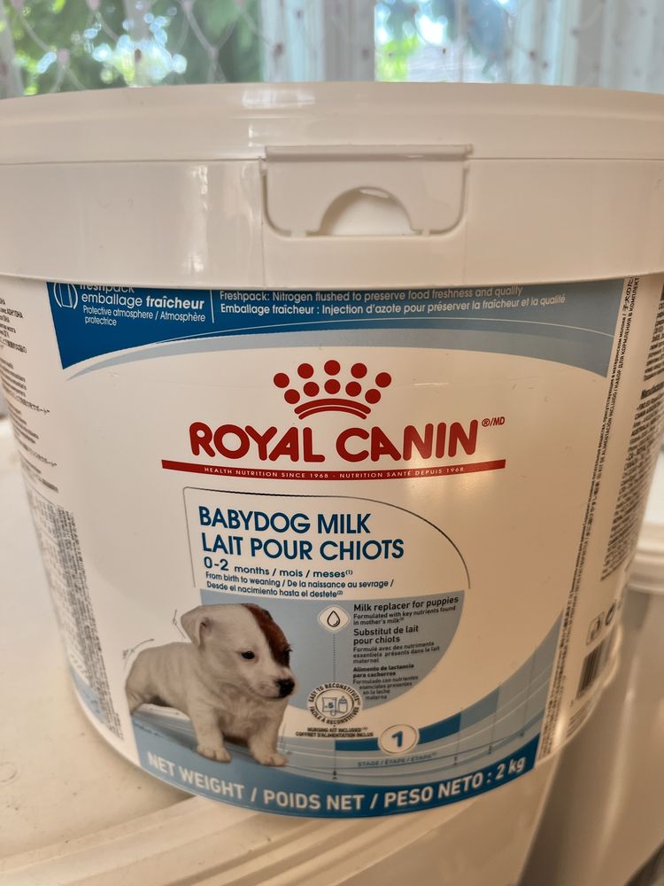 Замінник сучого молока,суміш для цуценят Royal Canin