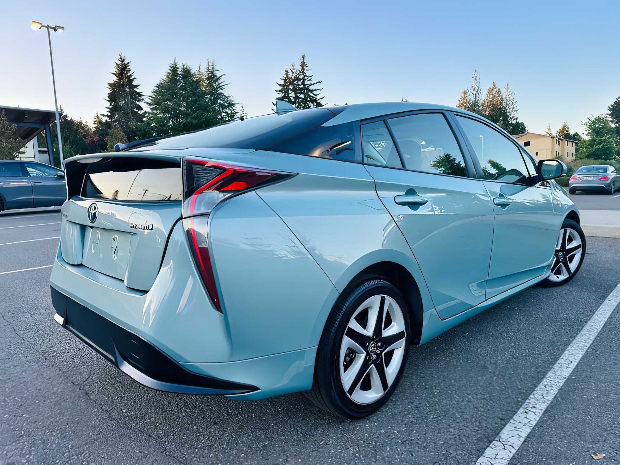 2016 Toyota Prius