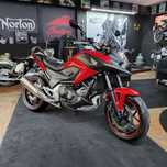 Honda NC 750X 2015 Apenas 900 km