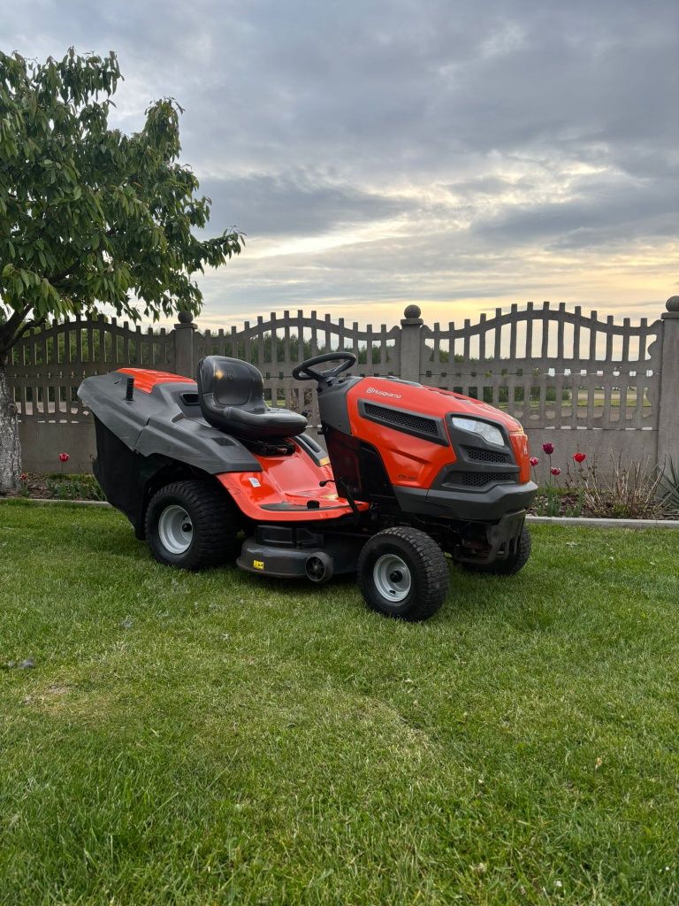 Kosiarka traktorek z koszem Husqvarna CTH 164T V2 hydro