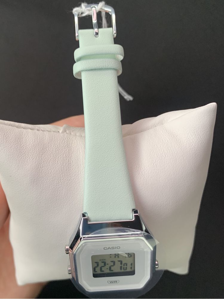 Годинник жіночий Casio LA680WEL-3EF Оригінал Гарантія Часы женские