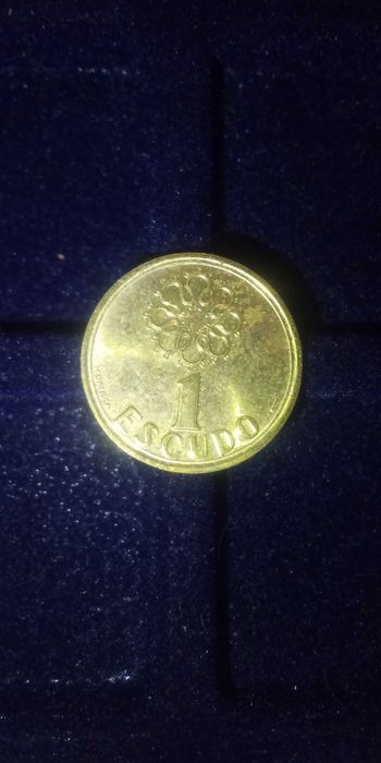 1 escudo de 2000 último ano