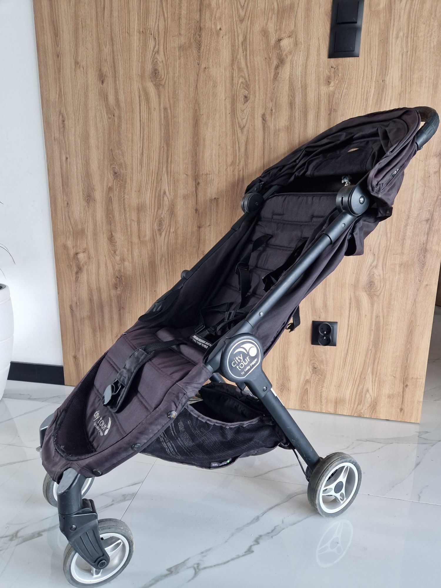 Wózek spacerowy baby jogger