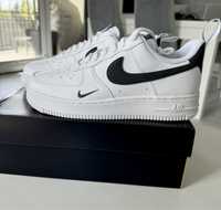 Sneakersy damskie Nike Air Force 1 biale czarna łyżwa nowe 37,5