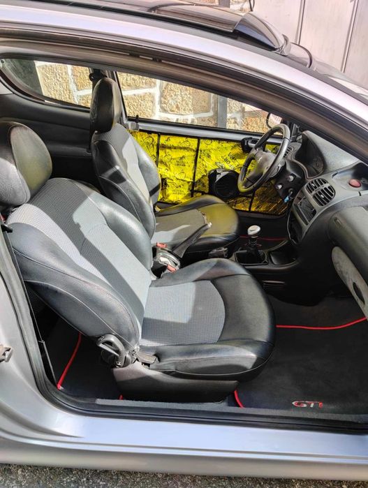 Peugeot 206 GTI 2.0