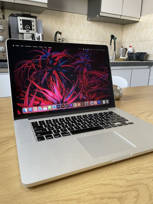 Macbook pro 2015, 15”, 1 TB