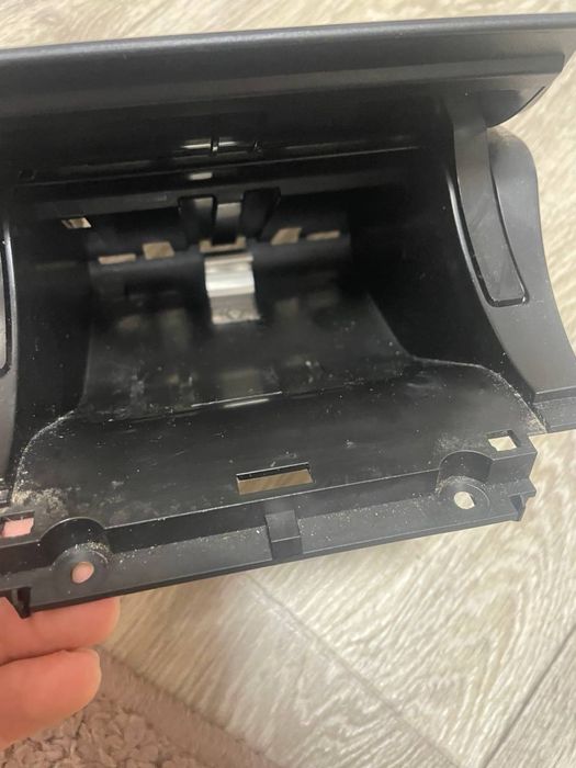 Пепельничка, бардачок Skoda octavai a5