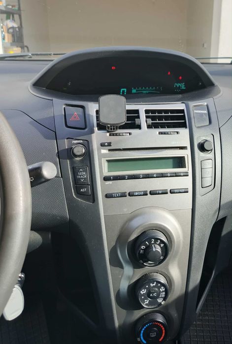 fajna Toyota Yaris dla kobiety i nie tylko