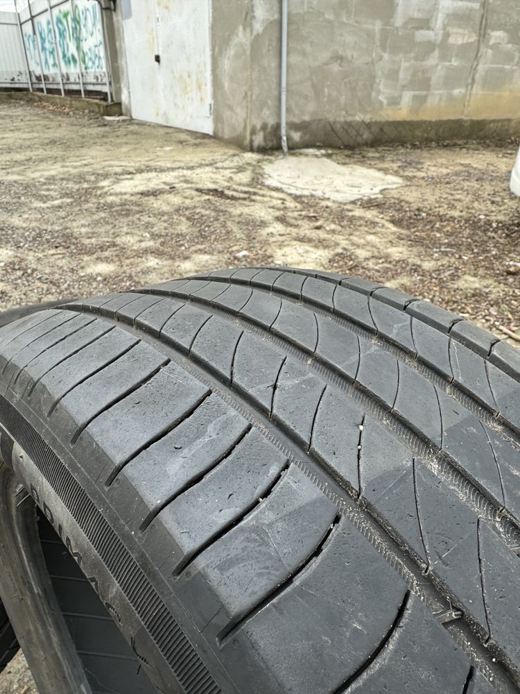 Продам резину Michelin Primacy 235/50 R19 103V