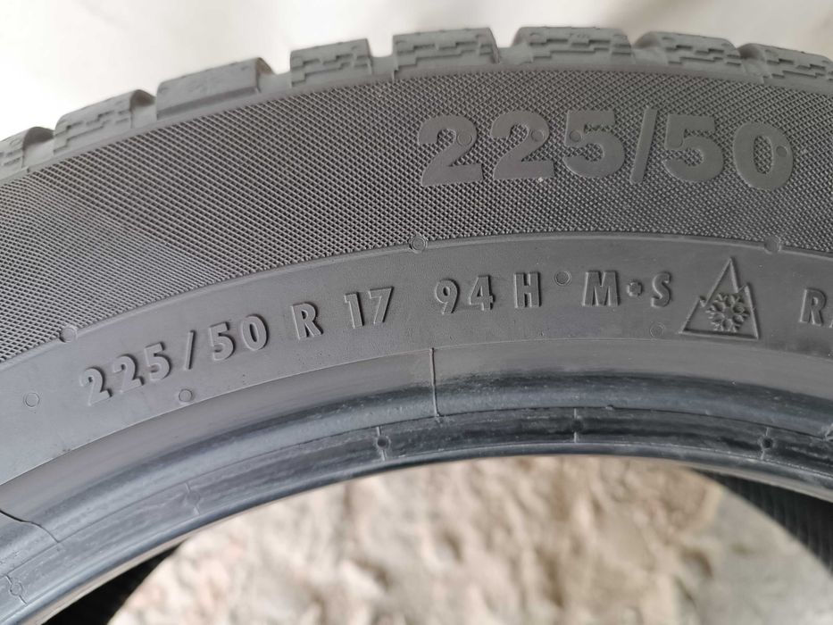Зимові шини 225/50 R17 Continental conti winter contact ts830p