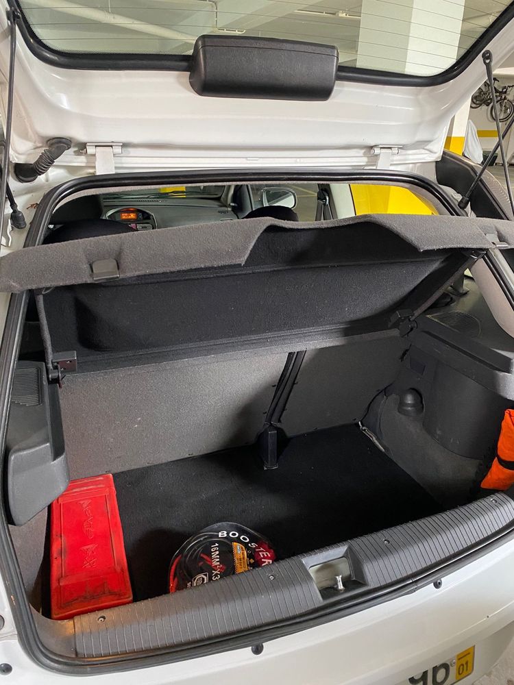 Opel corsa c hatchback