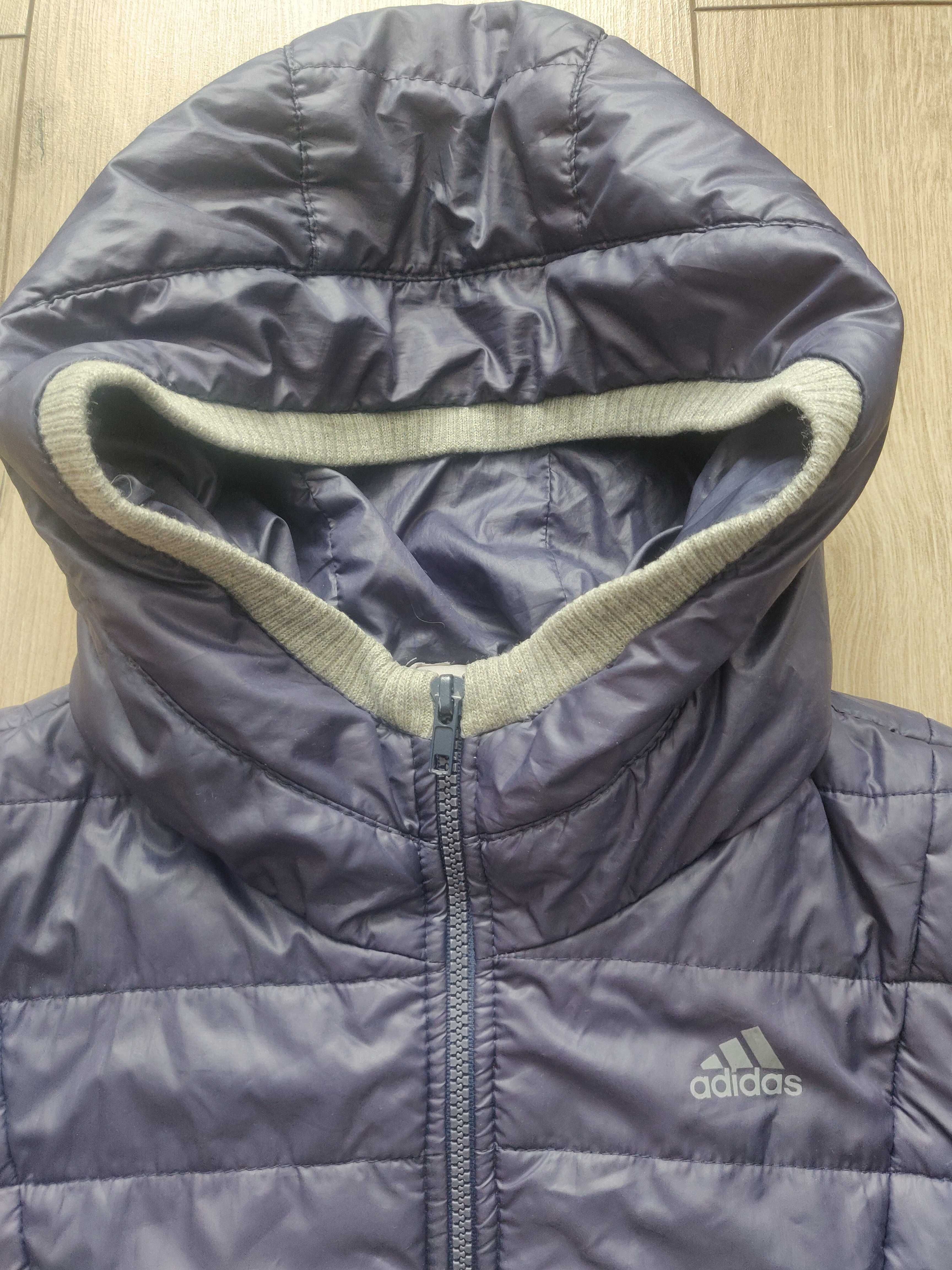 Adidas демисезонная куртка р. 46-48 синего цвета, на молнии,унисекс.
