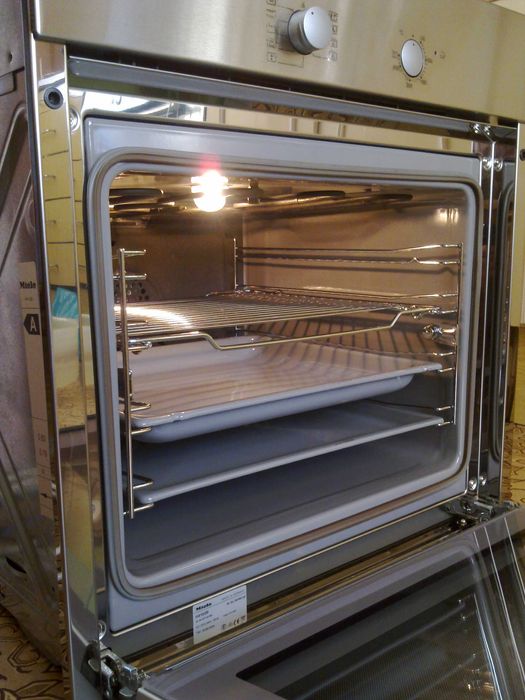 MIELE-самый надёжный и качественный духовой шкаф от бренда из Германии