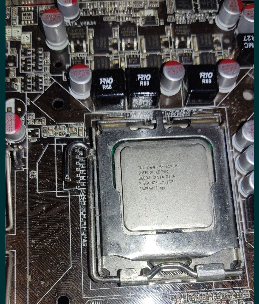 Продается процессор Xeon E5440