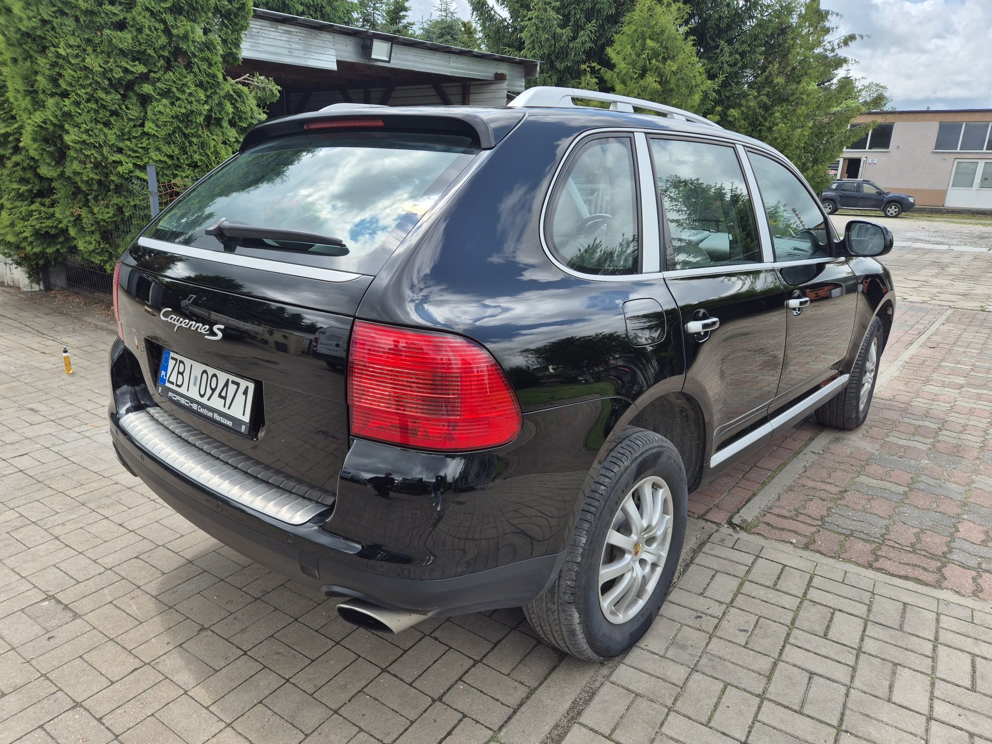 Piękne, salonowe Cayenne ,hak, lpg