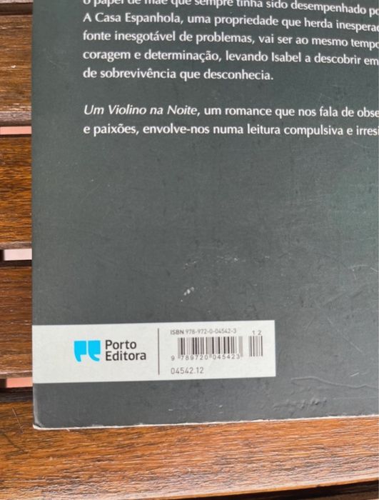 Livro “Um Violino na Noite”