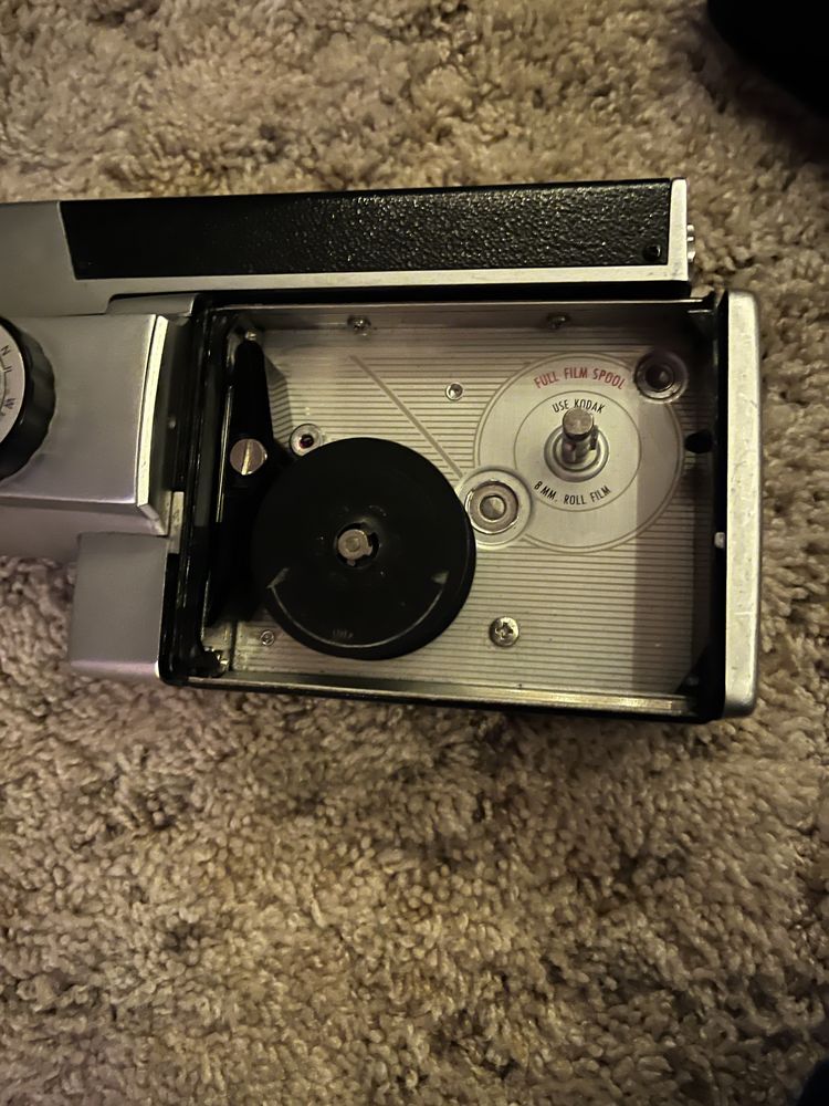kodak zoom 8 reflex camera z 1960 roku