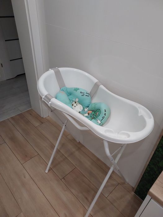 Wanienka ze stelażem