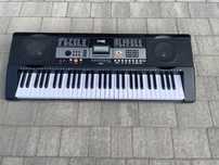 Keybord pianino elektronicznie