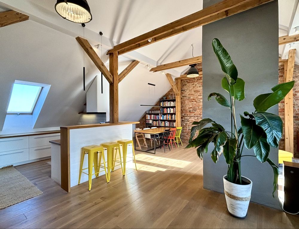 Wyjątkowy apartament na poddaszu jak dom - gotowe do wprowadzenia!