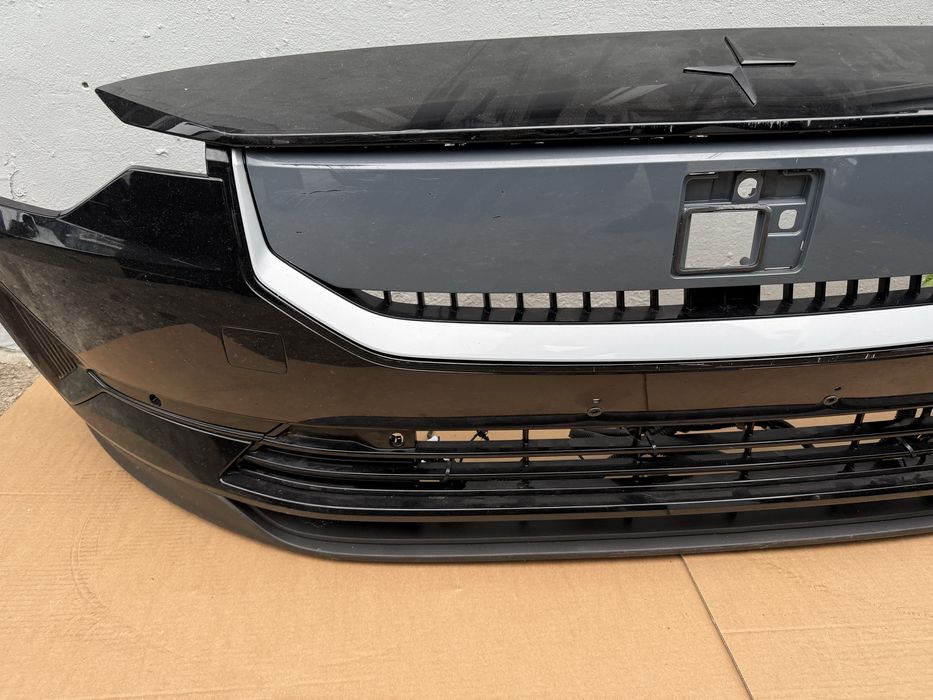 Polestar 2 zderzak przód przedni