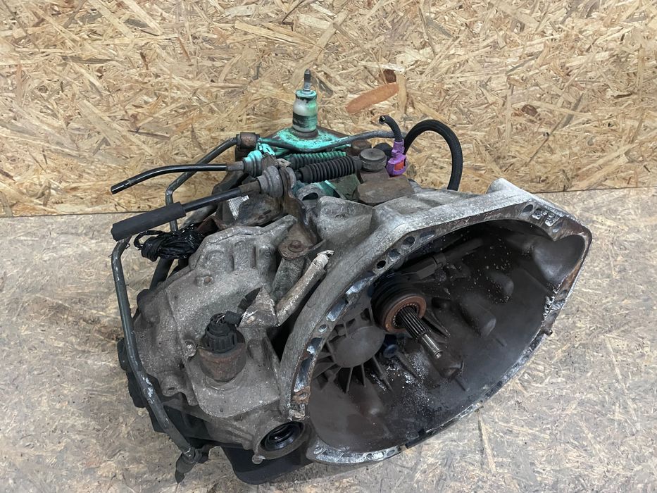 Trafic Vivaro 2.0 dci skrzynia biegów PF6023 oryginał