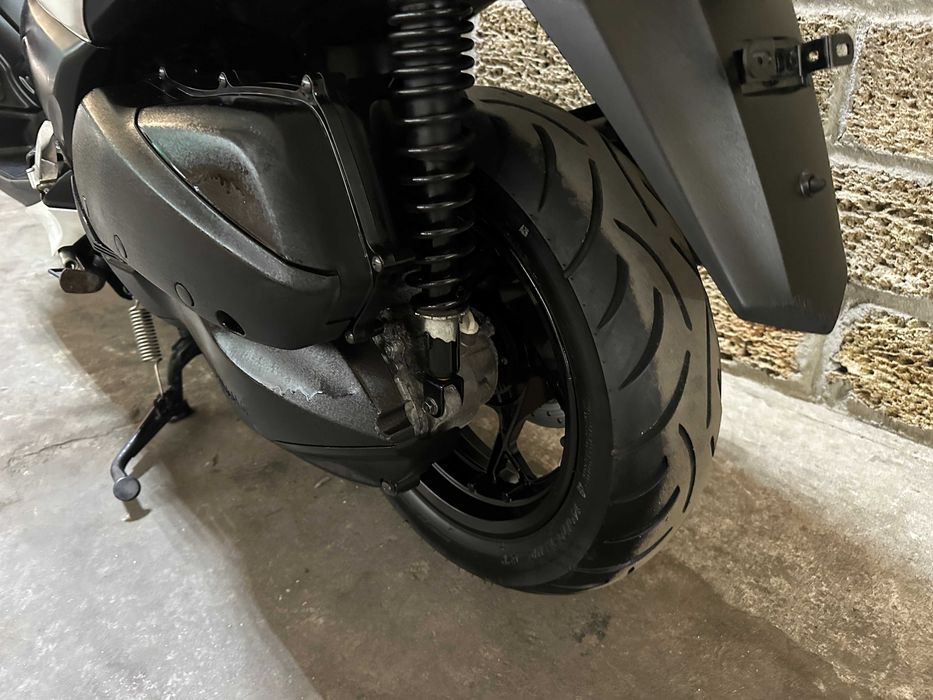 Yamha X-MAX 250 Ямаха із Японії