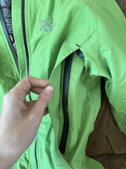 Трекінгова, лижна, термо куртка grifone gore-tex. Розмір XS, 40-42.