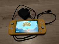Żółte nintendo switch lite