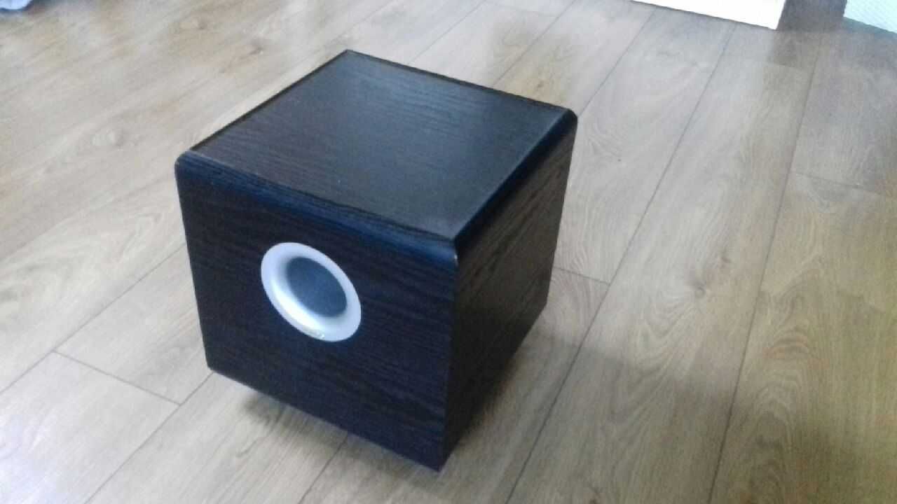 Jamo E 3SUB - subwoofer aktywny