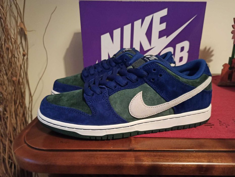 (r. Eur 44,5) Nike SB Dunk Low Deep Royal Blue HF3704,-400
