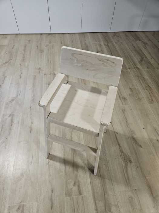 Krzesełko dziecięce