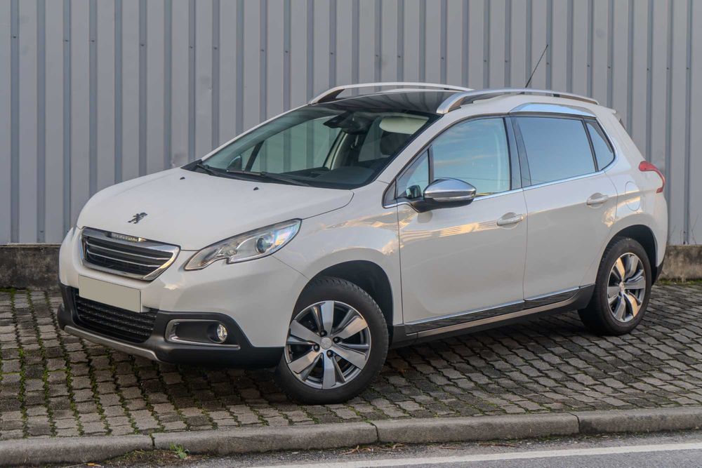 Peugeot 2008 Allure C/ Teto Panorâmico