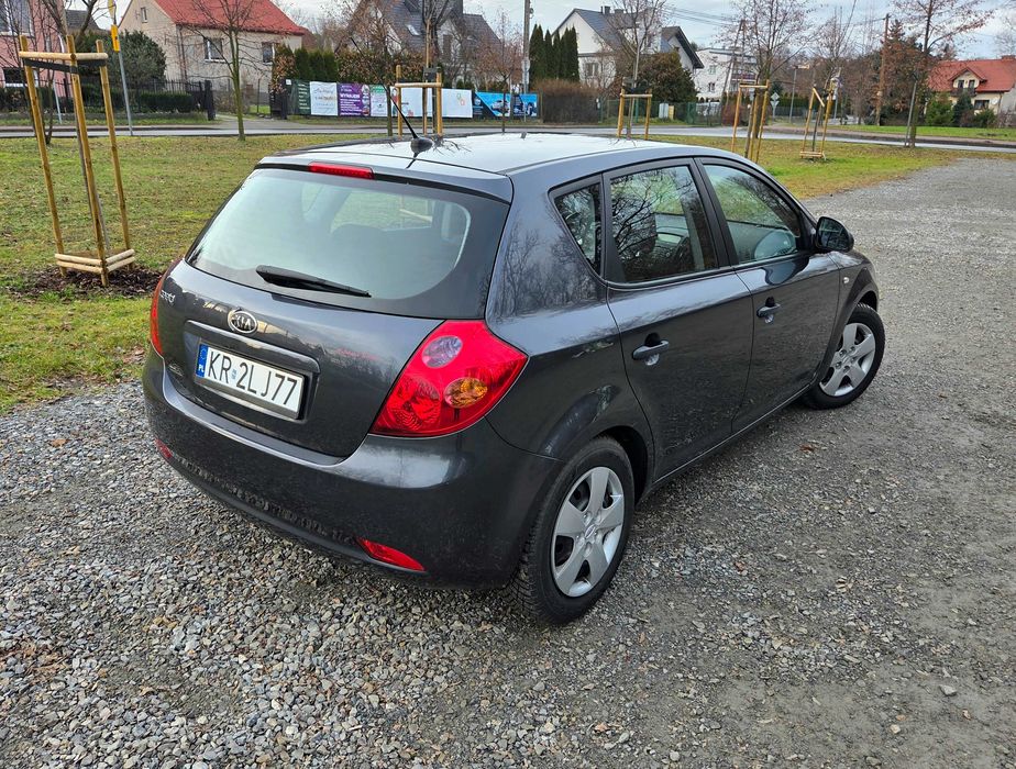 Sprzedam Kia CEED 1.4 109km 2007r