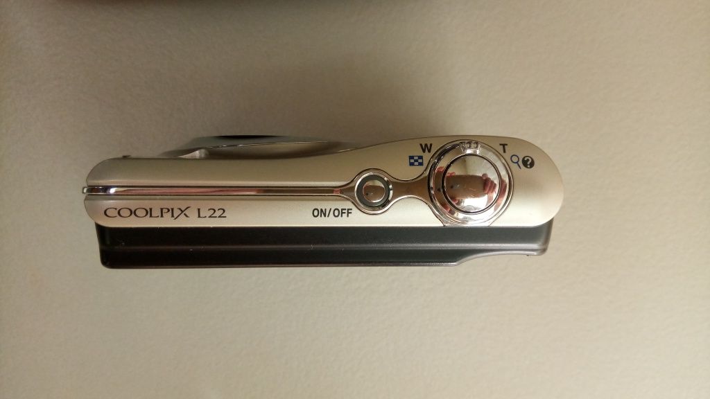 Aparat cyfrowy "Nikon" Coolpix l22