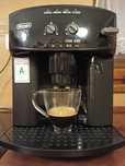 Ekspres ciśnieniowy DeLonghi Caffe Corso Esam2600 czarny