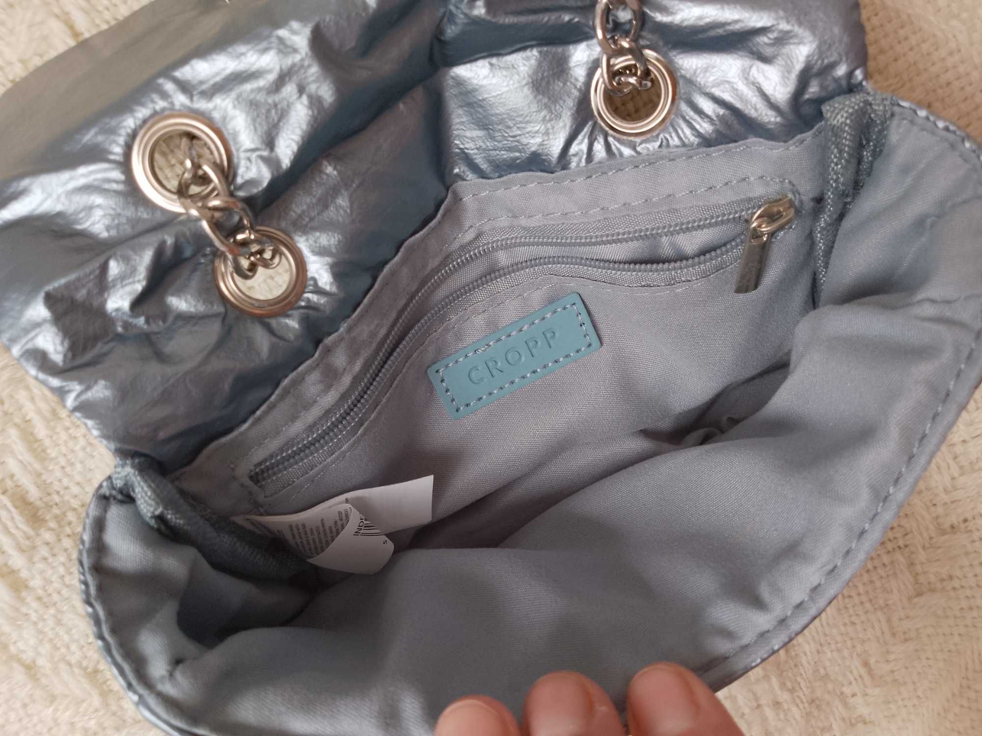Torebka cross body niebieska metaliczna srebrny łancuszek nowa