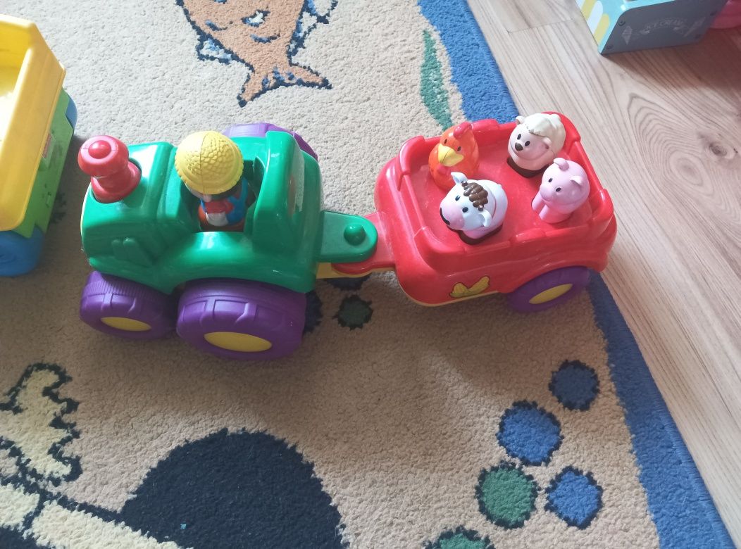 Smoki traktor ,samochodzik Fischer Price na napęd plus betoniarka