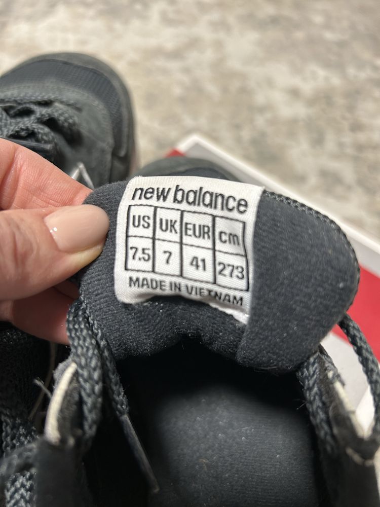 Кросівки new balance