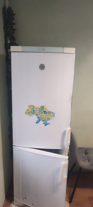 Продам холодильник Electrolux