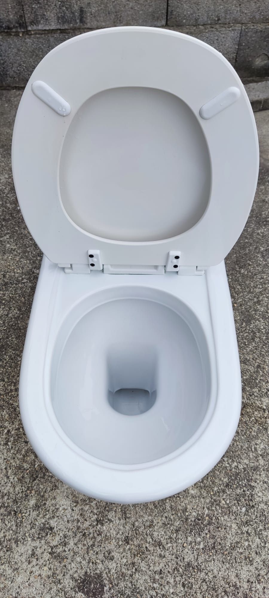 2 sanitas usadas