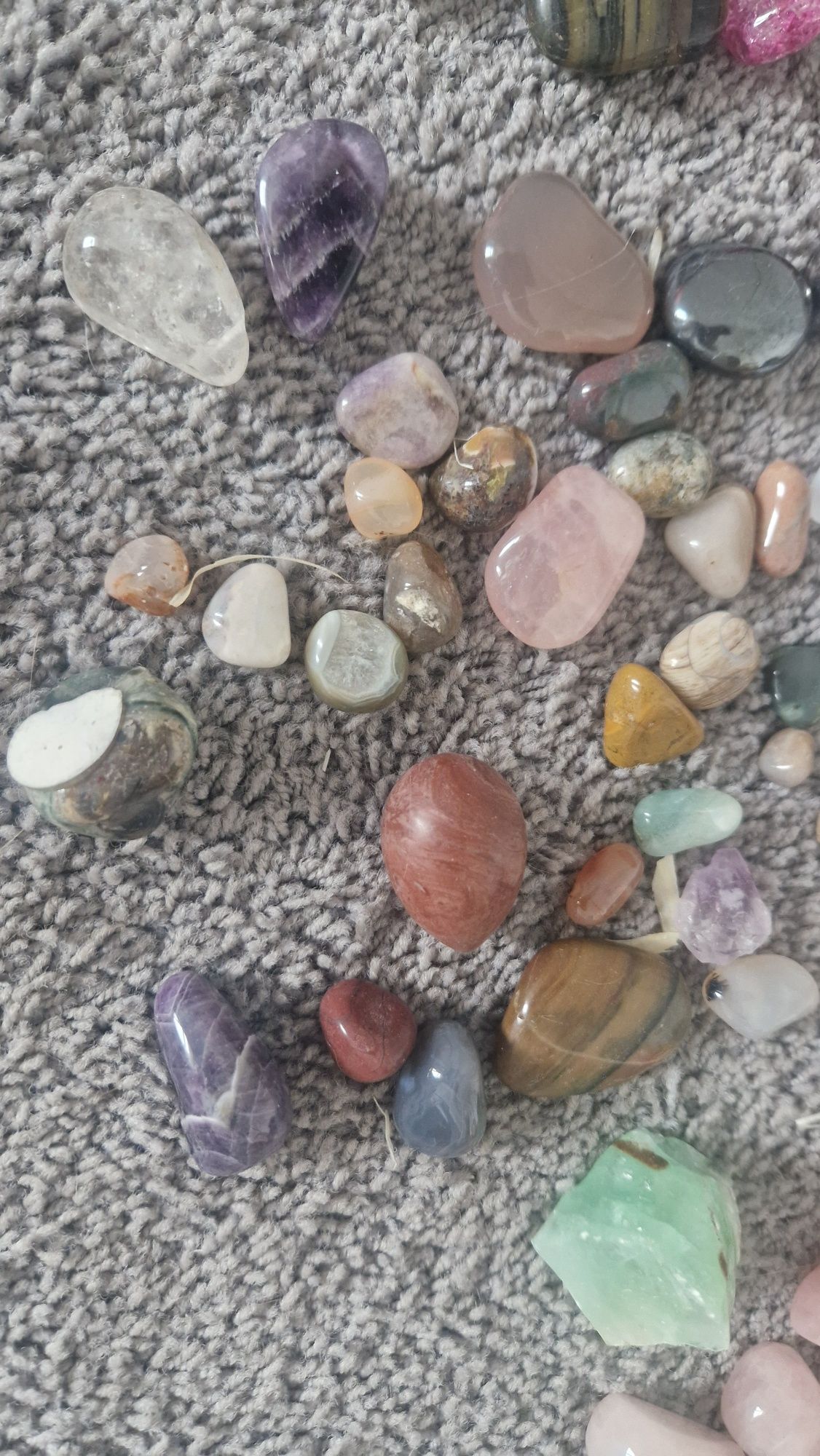 Kamienie półszlachetne i minerały