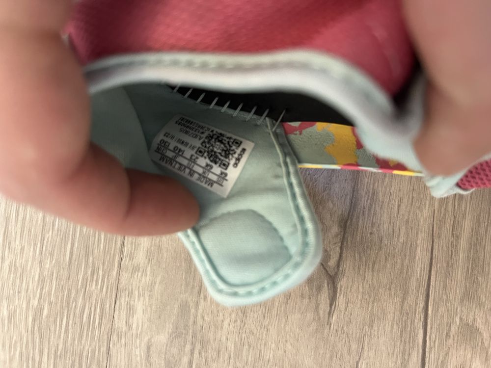 Sandały marki adidas 23